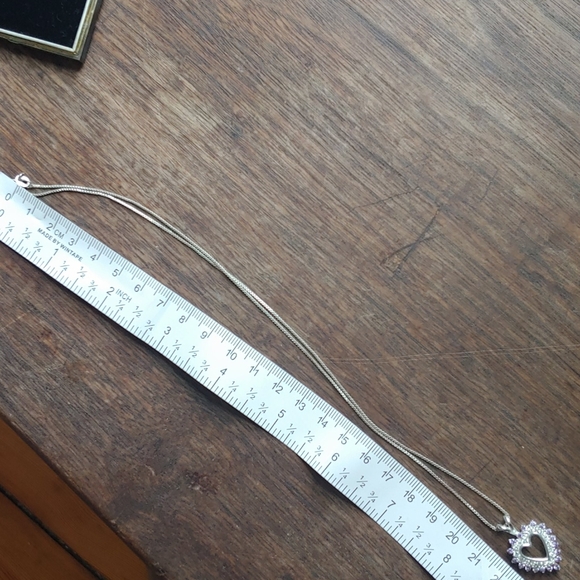 Diamond and silver heart necklace - Picture 4 of 4